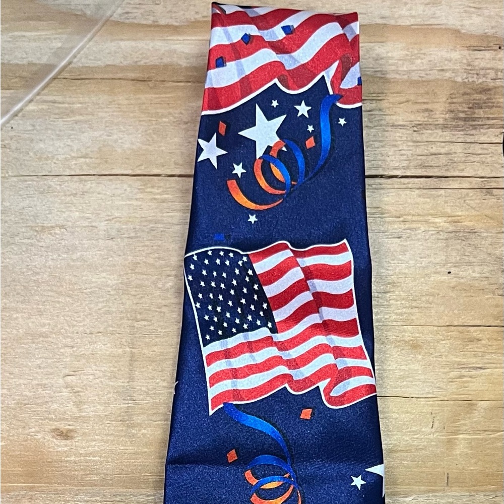 Unbranded USED American Flag Tie Approximately 57" America